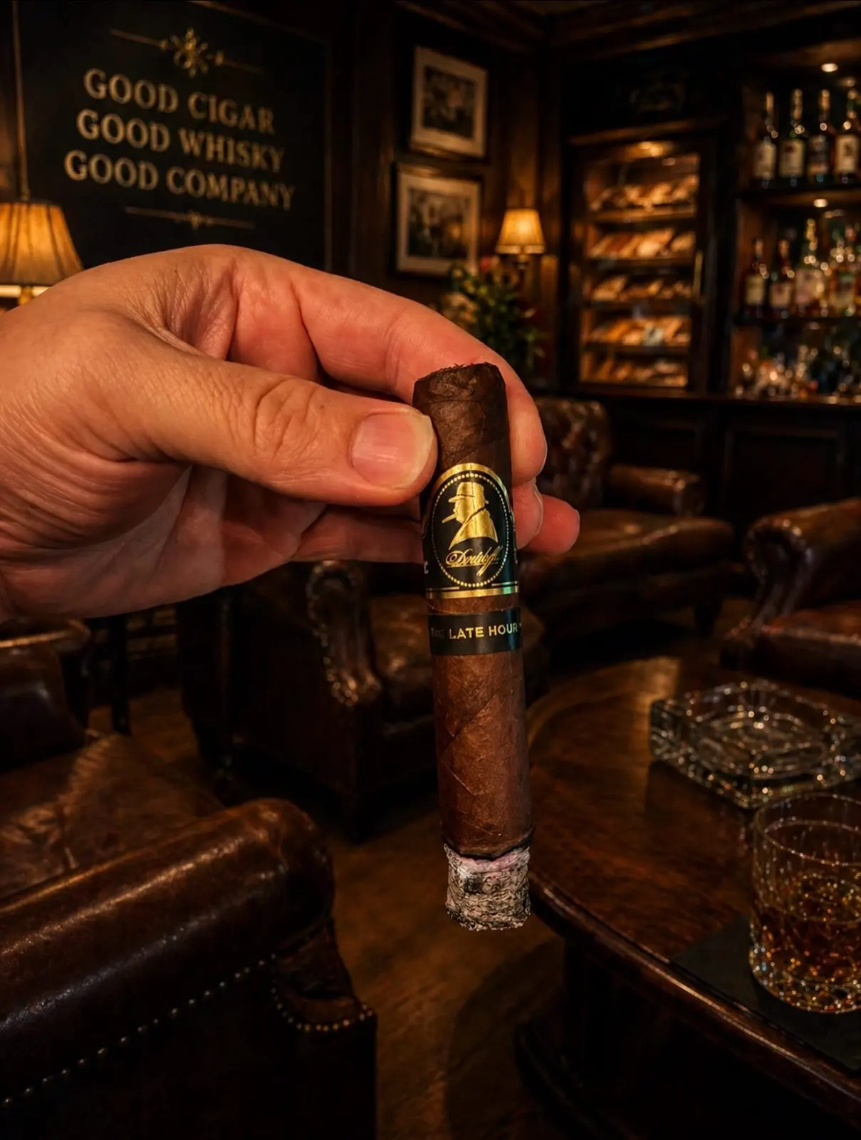 Davidoff Winston Churchill The Late Hour Robusto cigar, photographed by CigarSolace