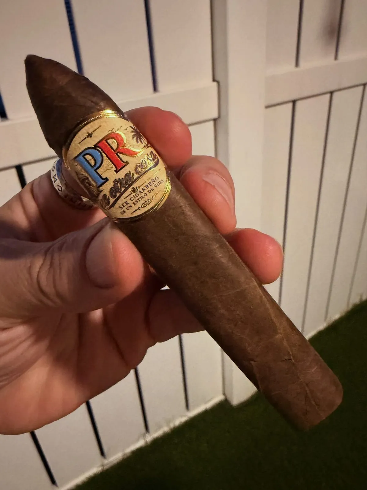 El Cigarreño Maduro Oscuro — Figurado / Torpedo, photo 2 by CigarSolace