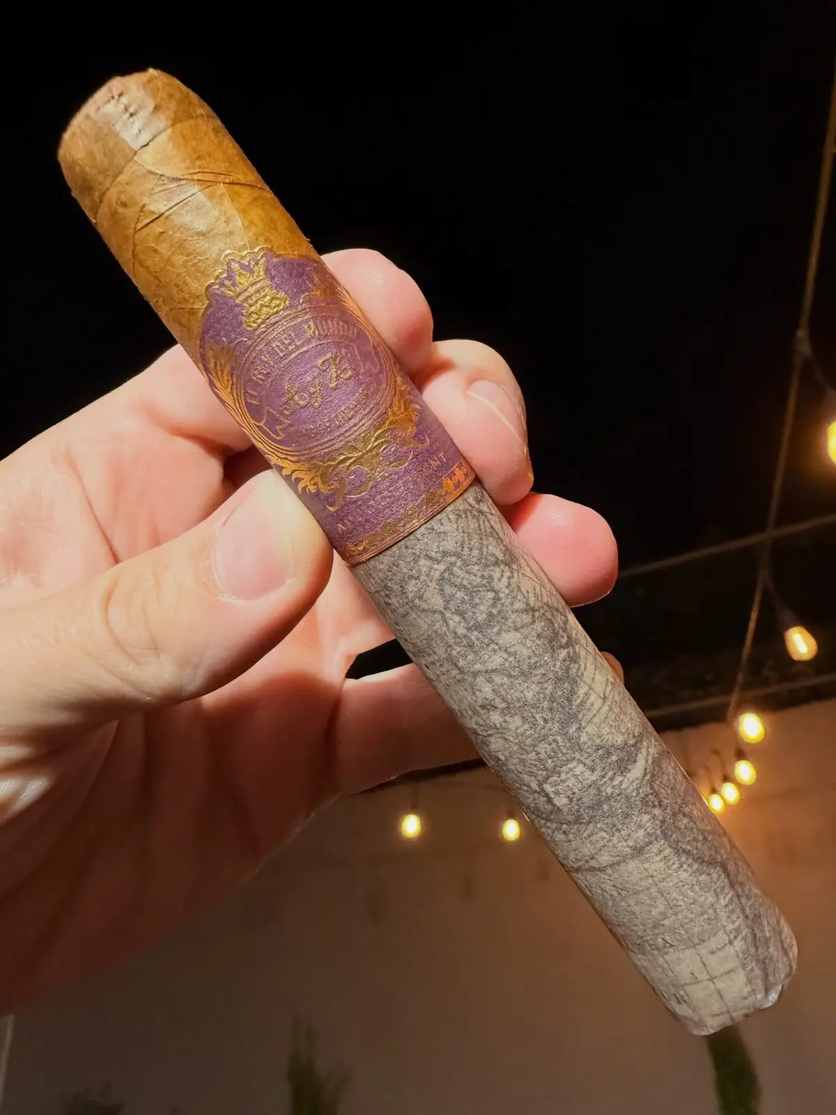 El Rey del Mundo Appointment Toro cigar, photographed by CigarSolace