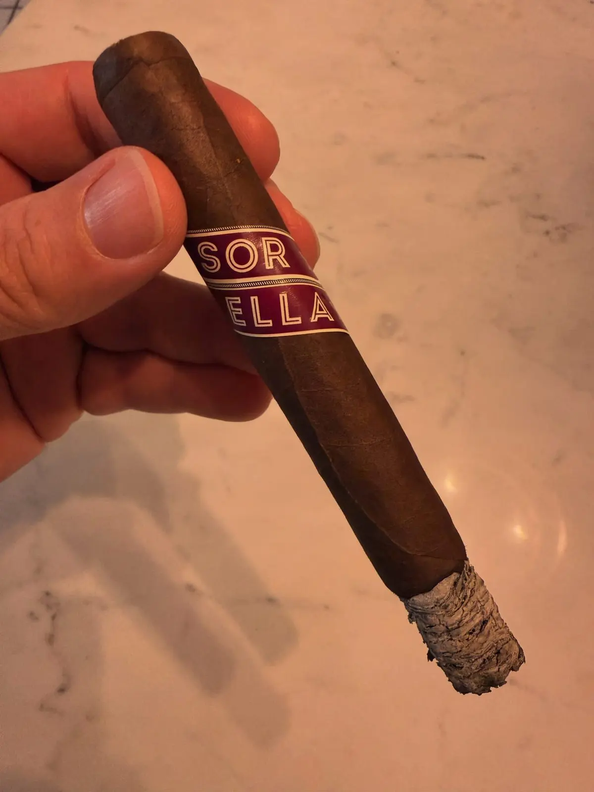 Fratello Sorella cigar, photographed by CigarSolace
