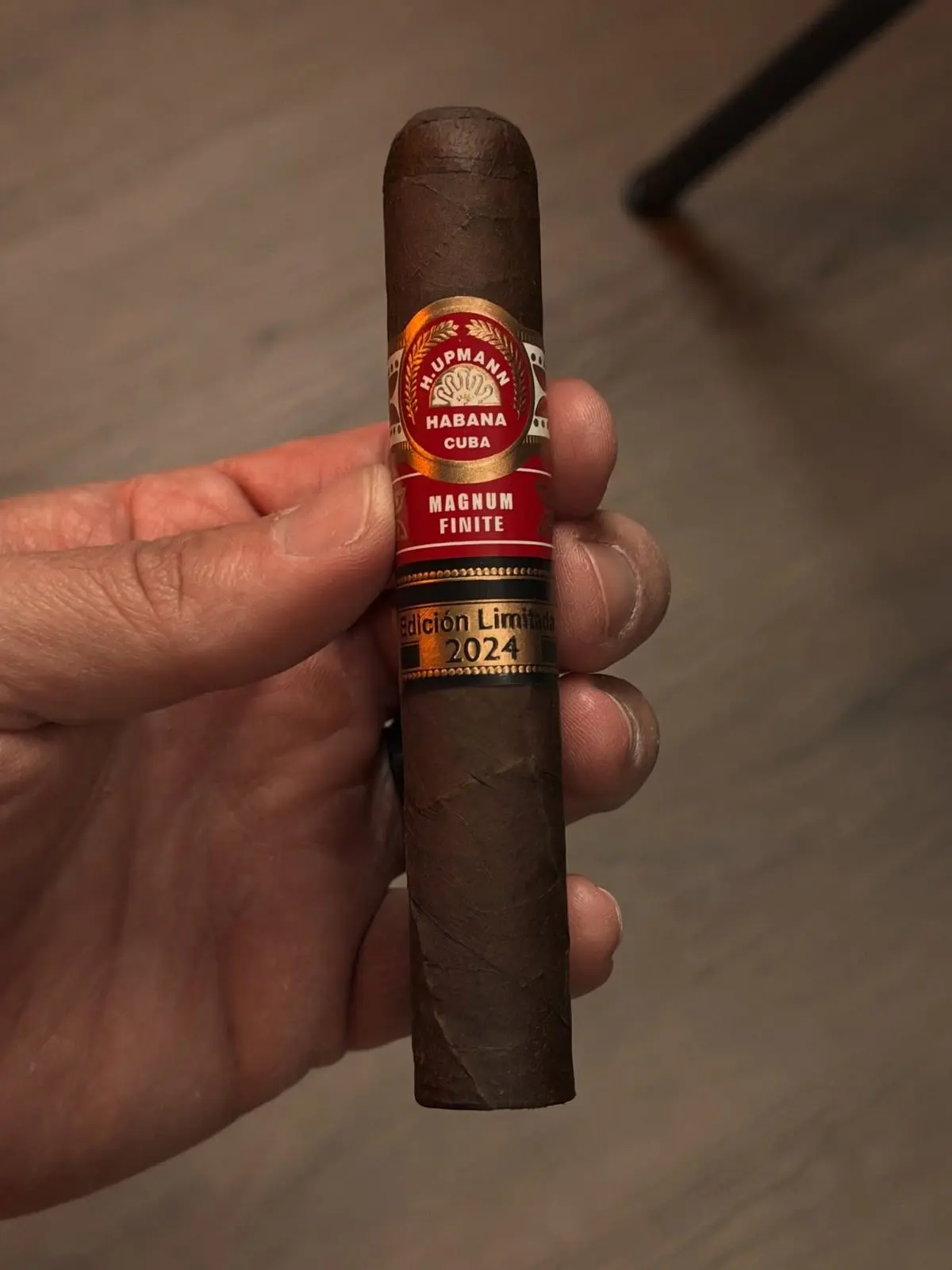 H. Upmann Magnum Finite (Edición Limitada 2024) cigar, photographed by CigarSolace