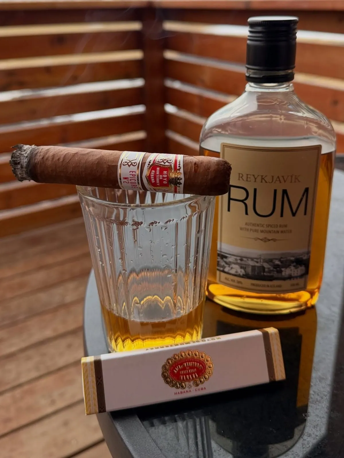 Hoyo de Monterrey Epicure No. 2 — Robusto, photo 2 by CigarSolace