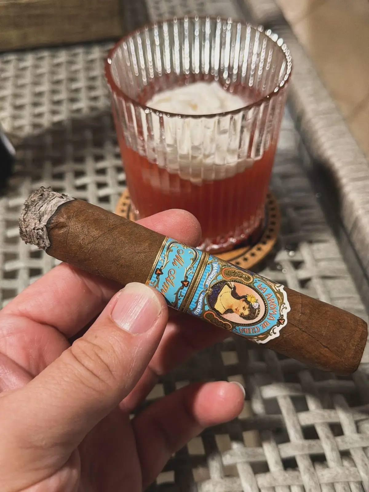 La Aroma de Cuba Mi Amor cigar, photographed by CigarSolace