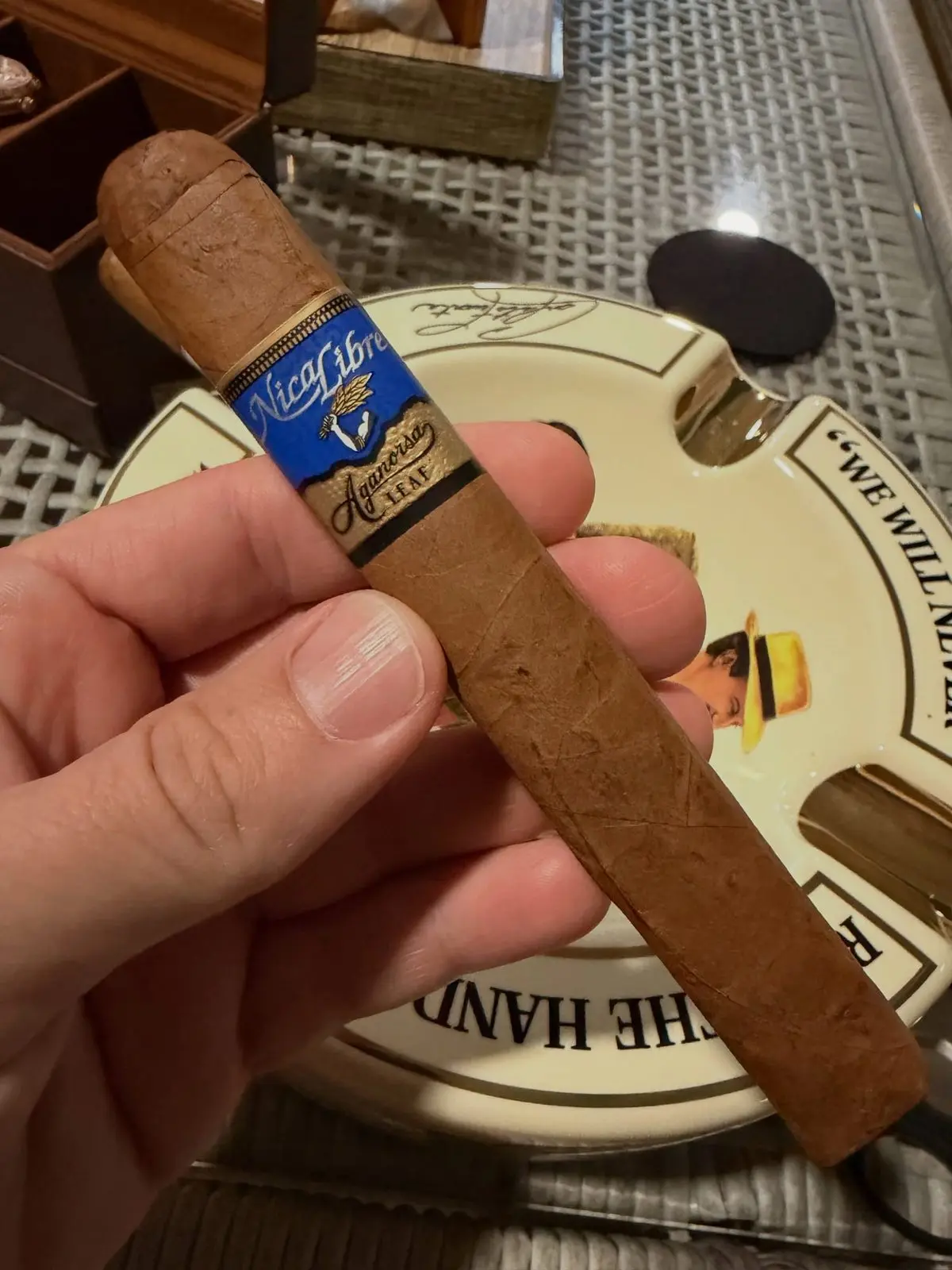 Nica Libre by Aganorsa Leaf Toro cigar, photographed by CigarSolace