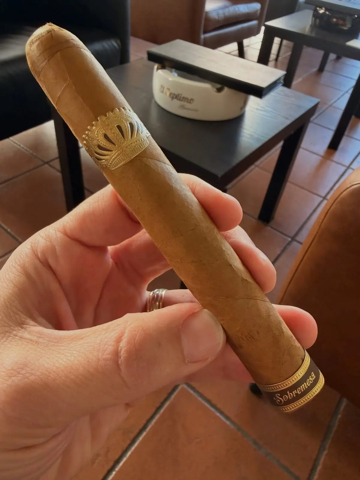 Sobremesa Brûlée cigar, photographed by CigarSolace